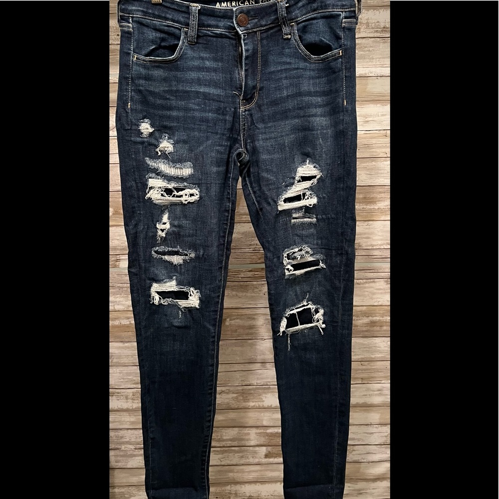 American Eagle N(E)XT LEVEL STRETCH ripped jeggings Size 10
